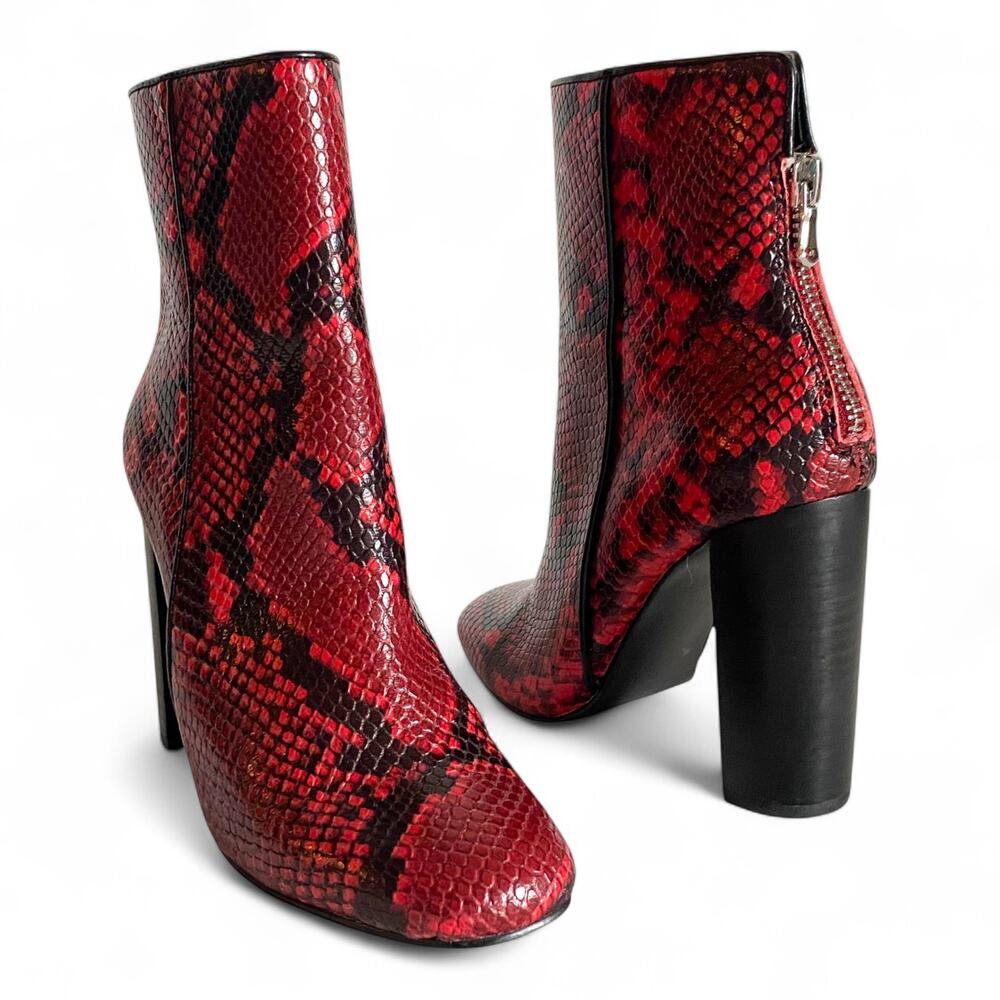 AQUA : Soren Red Snake Textured Print Leather Ankle Block Heel Boots : 5.5 M